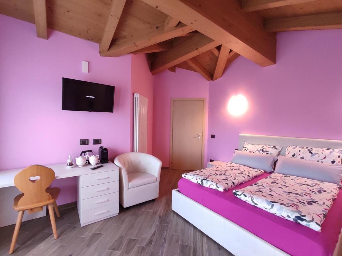 B&B Il Germoglio Castione Andevenno ภายนอก รูปภาพ